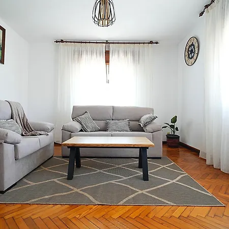 A Casa Dos Avos *